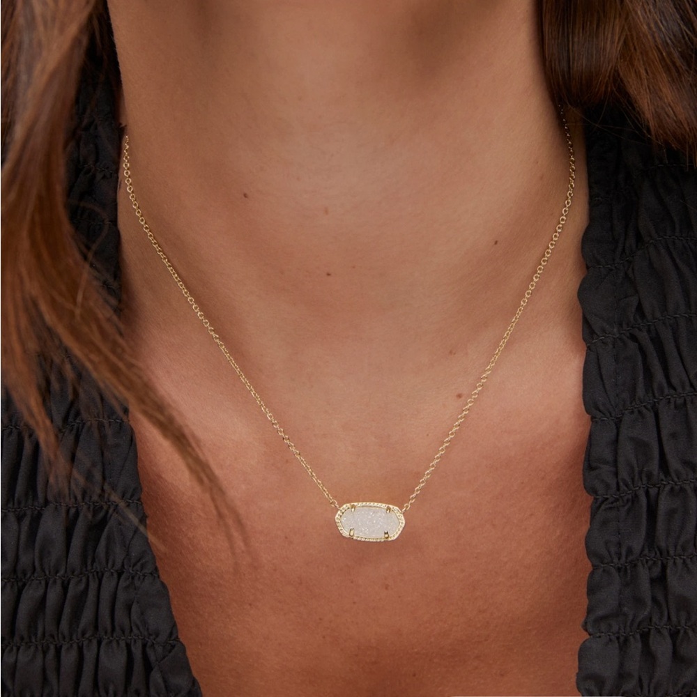 Kendra Scott Elisa Gold Pendant Necklace in Iridescent Drusy
